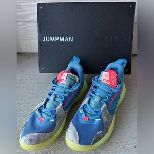 Air Jordan Jumpman Delta CZ7898400 Blue Beyond/Barely Volt Men's Size 11 VGC Box